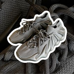 ‼️SOLD‼️ Pre-Owned w/OG Box Yeezy 450 ‘Utility Black’